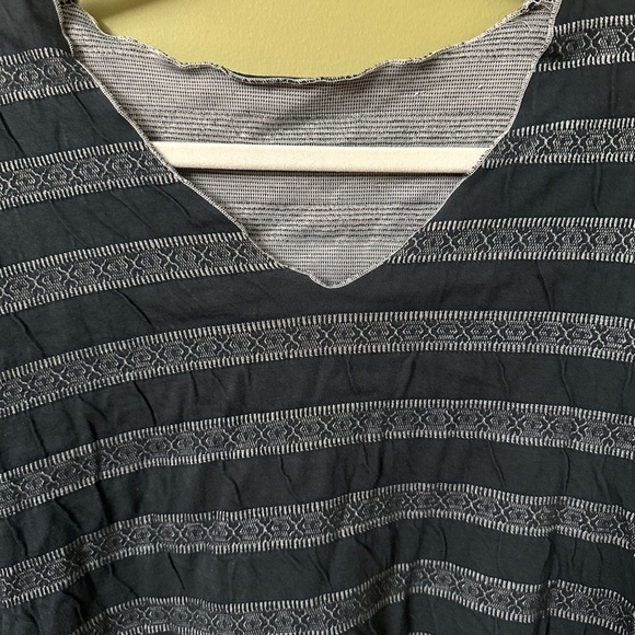 Surrealist Brand Vintage Women's Black and Gray Striped Top Y2K 90s Boho‎ - Picture 3 of 7